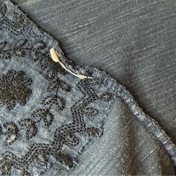 Lucky Brand Gray Black Short Sleeve Relaxed Tee size Large - Picture 11 of 11